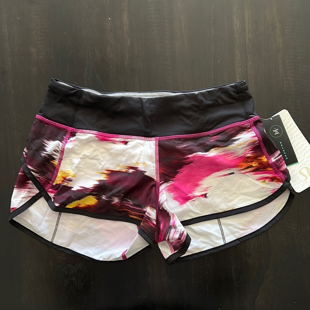 Lululemon speed short